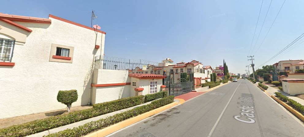 Casa en remate bancario en Villa del Real, Tecámac, Estado de México - foto 3