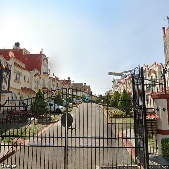 Casa en remate bancario en Villa del Real, Tecámac, Estado de México - foto 3
