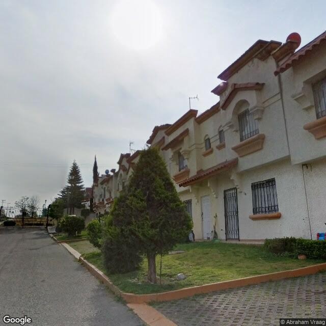 Casa en remate bancario en Villa del Real, Tecámac, Estado de México - foto 2