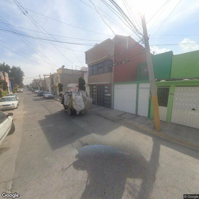 Casa en remate bancario en Hacienda Real de Tultepec, Tultepec - foto 3