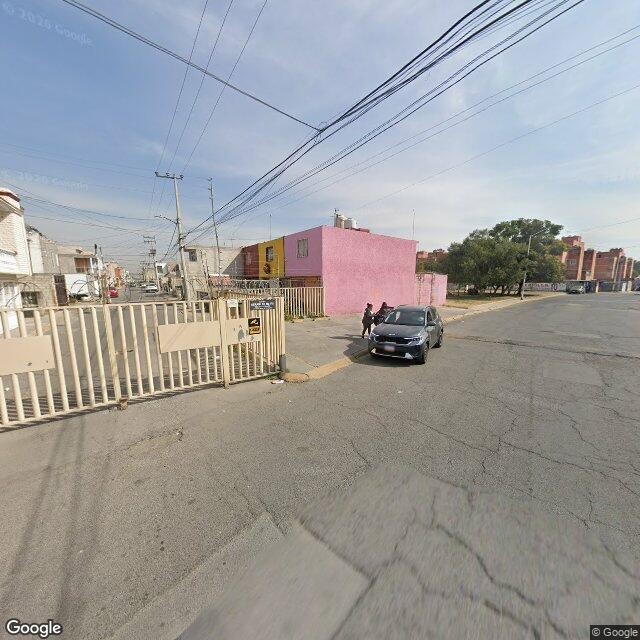 Casa en remate bancario en Hacienda Real Tultepec II, Tultepec - foto 5