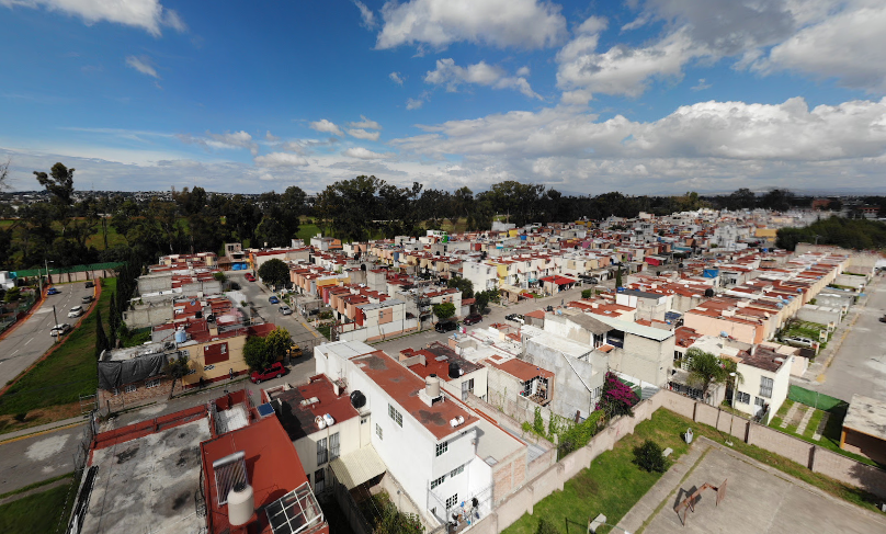 Casa en remate bancario en Tultepec – 2 recámaras - foto 2