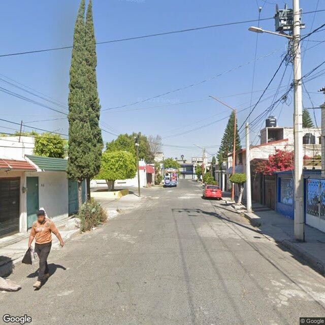 Casa en remate bancario en Valle de Aragon, Ecatepec de Morelos - foto 2