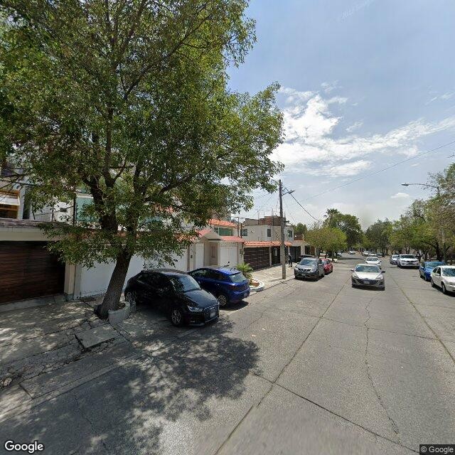 Casa en remate bancario en Naucalpan de Juárez – 4 recámaras - foto 2