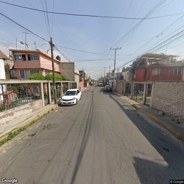 Casa en remate bancario en Valle de Anahuac, Ecatepec de Morelos - foto 4