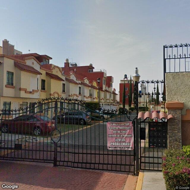 Casa en remate bancario en Villa del Real Seccion Iii, Tecámac - foto 3