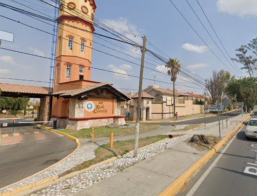 Casa en remate bancario en Real Castell, Tecámac, Estado de México - foto 4