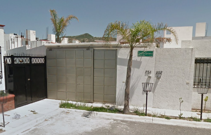 Casa en remate bancario en Mision Candiles, Corregidora, Queretaro - foto 4