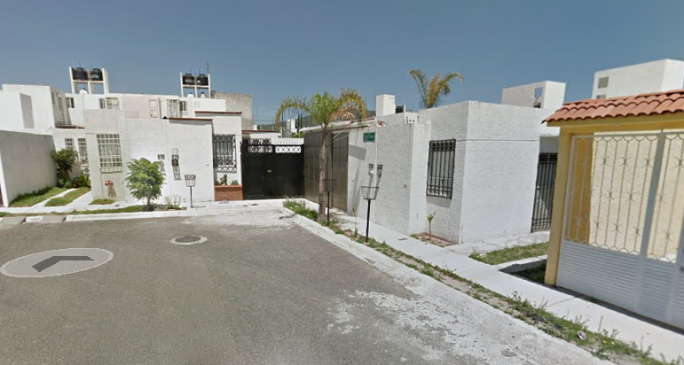 Casa en remate bancario en Mision Candiles, Corregidora, Queretaro - foto 3