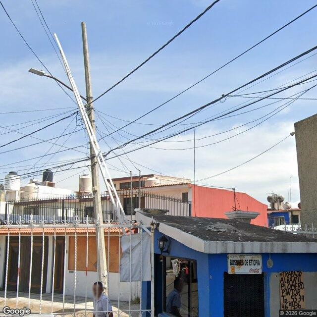 Casa en remate bancario en Bosques de Aragon, Nezahualcóyotl - foto 2