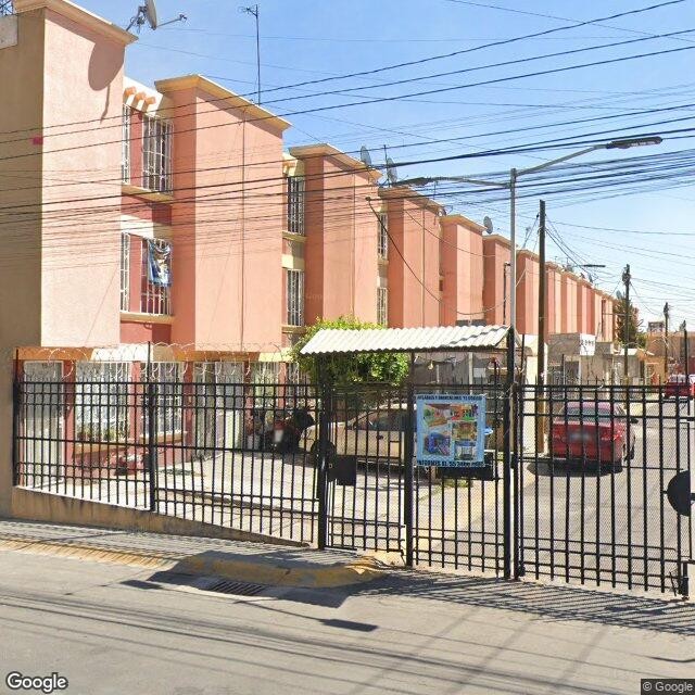 Casa en remate bancario en Los Heroes Tecamac, Tecámac – 2 recámaras - foto 2