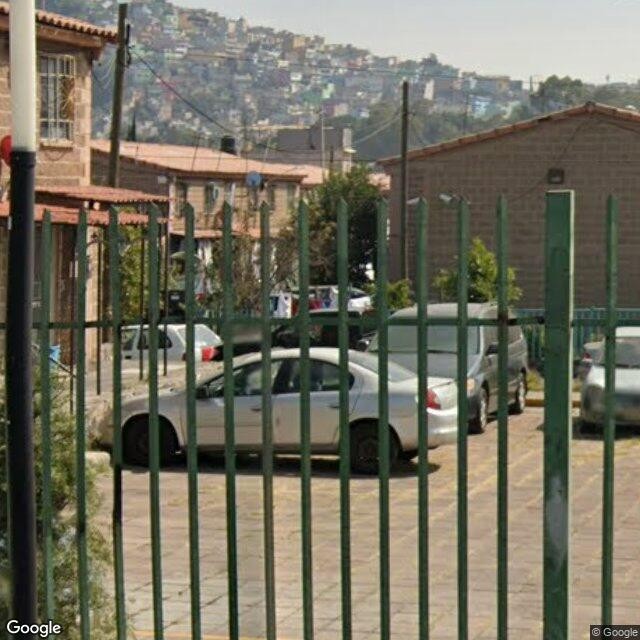 Casa en remate bancario en Alvaro Obregon, Iztapalapa, CDMX - foto 3