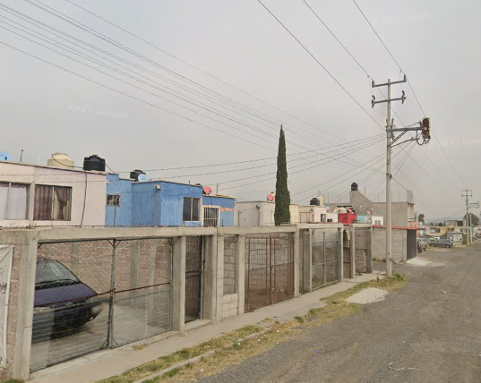 Casa en remate bancario en Tecámac – 2 recámaras - foto 3