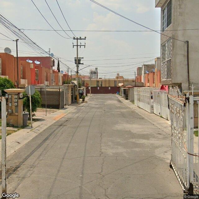 Casa en remate bancario en Los Heroes Tecamac Ii, Tecámac - foto 4