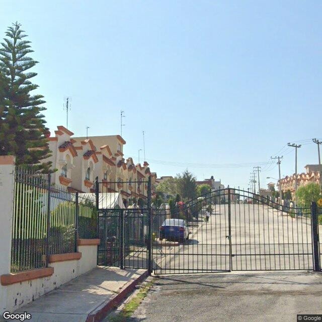 Casa en remate bancario en Villa del Real, Tecámac, Estado de México - foto 2