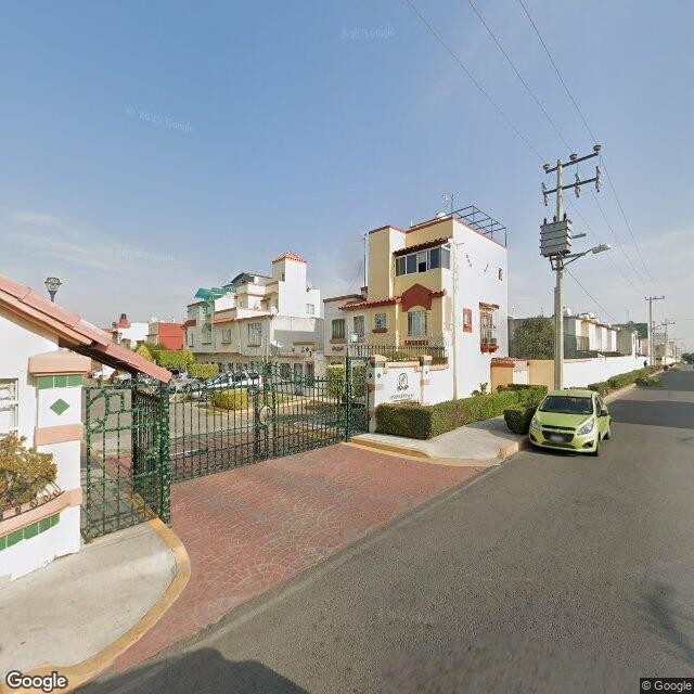 Casa en remate bancario en Villa del Real, Tecámac, Estado de México - foto 3