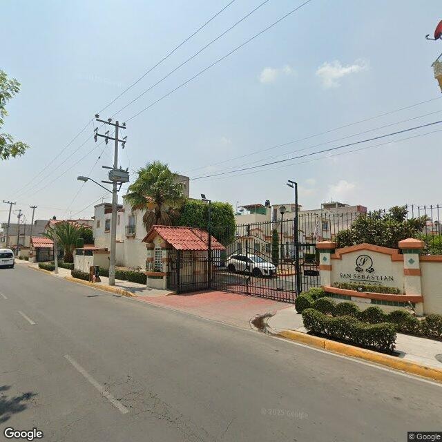 Casa en remate bancario en Villa del Real, Tecámac, Estado de México - foto 2