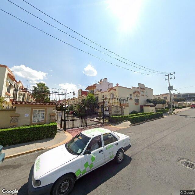 Casa en remate bancario en Villa del Real, Tecámac, Estado de México - foto 3