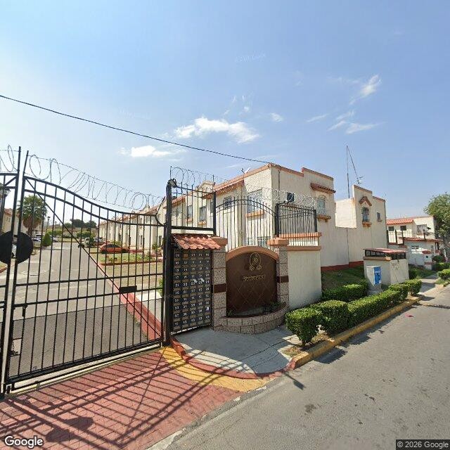 Casa en remate bancario en Villa del Real, Tecámac, Estado de México - foto 3