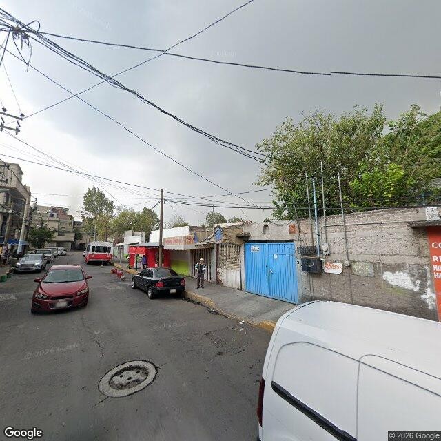Casa en remate bancario en Leyes de Reforma 3a Seccion, Iztapalapa - foto 2