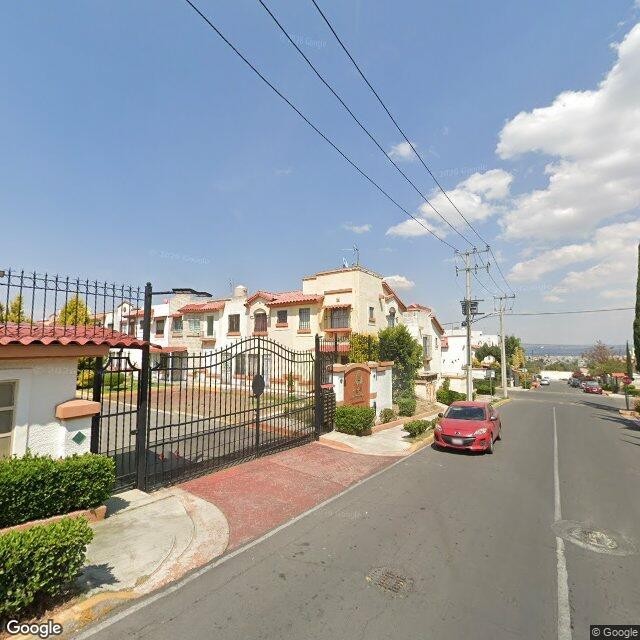 Casa en remate bancario en Villa del Real, Tecámac, Estado de México - foto 3