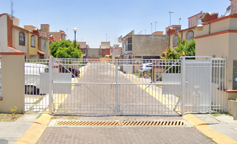 Casa en venta en Las Americas, Ecatepec de Morelos, Edo Méx - foto 2